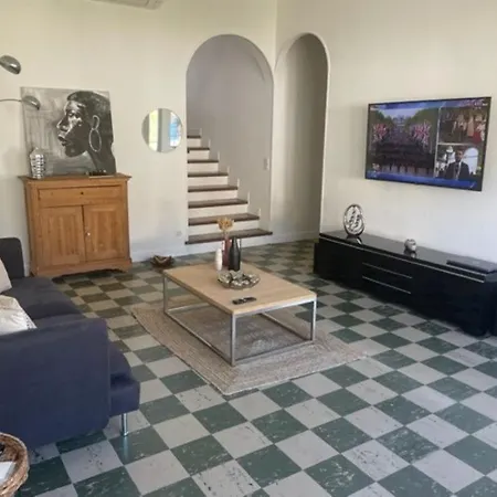 De Charme Esmee - Plein Centre Villa